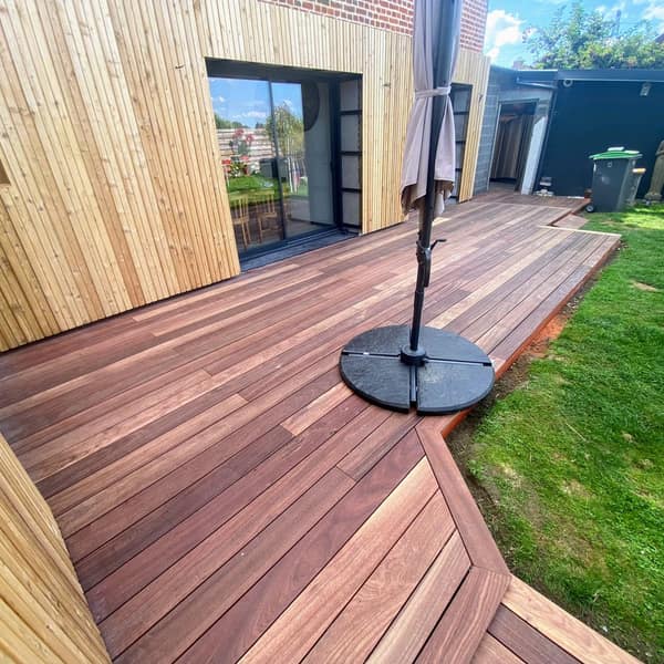Aménagement extérieur en bois par Le Wood Gang : La famille T. nous a confié un magnifique projet !
