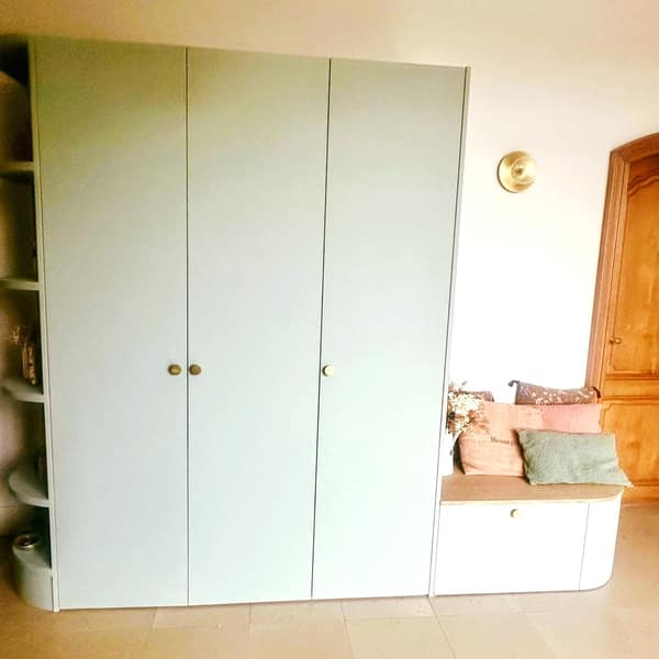 Aménagement intérieur en bois sur mesure par Le Wood Gang : Si ça c'est pas une belle "Entrée"...dans l'année 2025 😁🤓