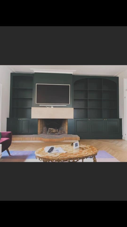 Aménagement intérieur en bois sur mesure par Le Wood Gang : Et une grande bibliothèque ça vous tente ?
