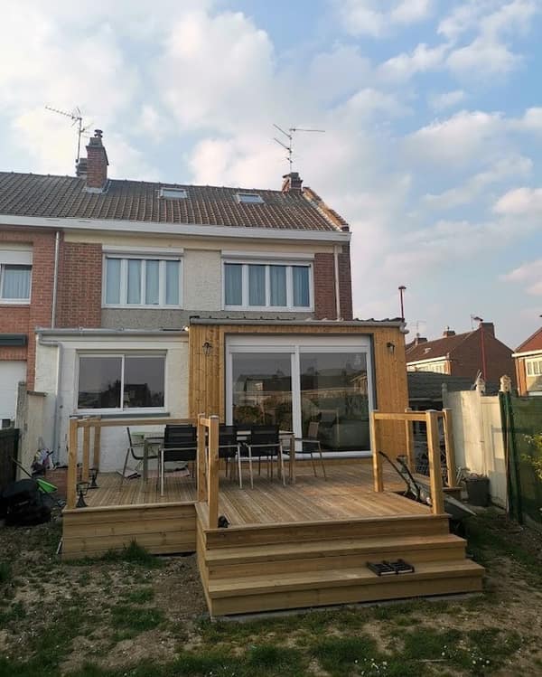 Aménagement extérieur en bois par Le Wood Gang : Notre passion, améliorer le confort de vie de nos clients 🙂