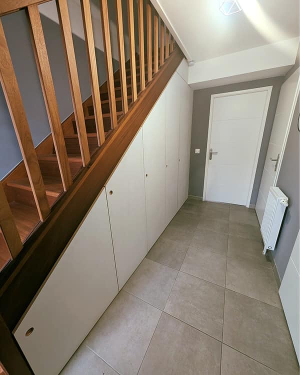 Aménagement intérieur en bois sur mesure par Le Wood Gang : Le retour de l'aménagement dont tout le monde a besoin 😁👌